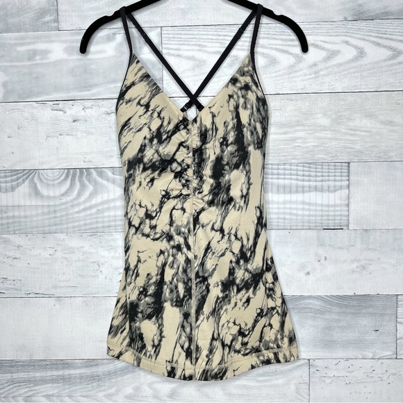 Lululemon Open Your Heart Tank - Picture 3 of 7